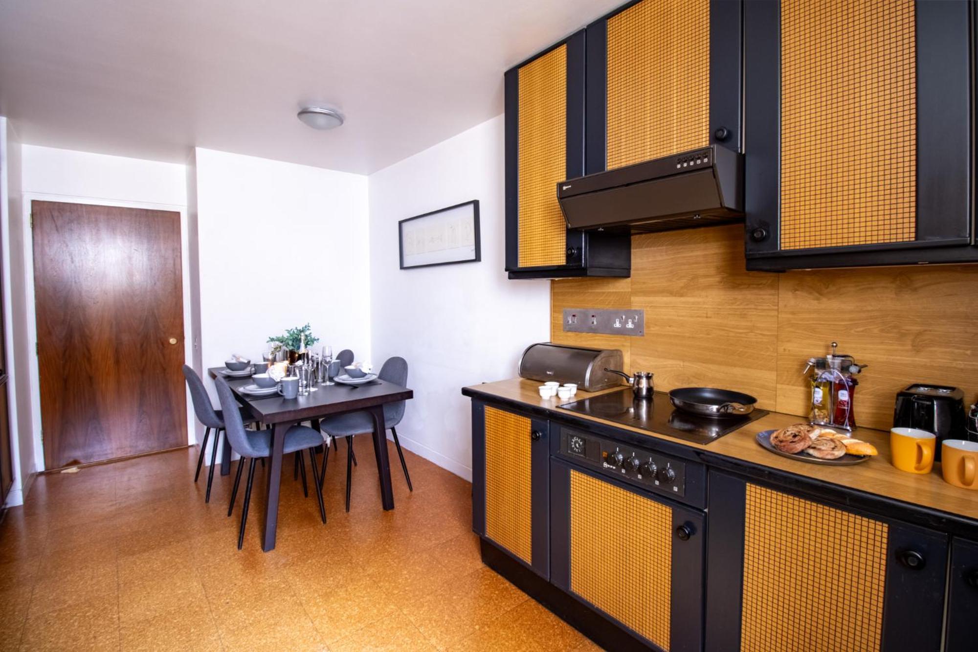 Appartement Spacious 2-bedroom In Piccadilly 6100p Londres